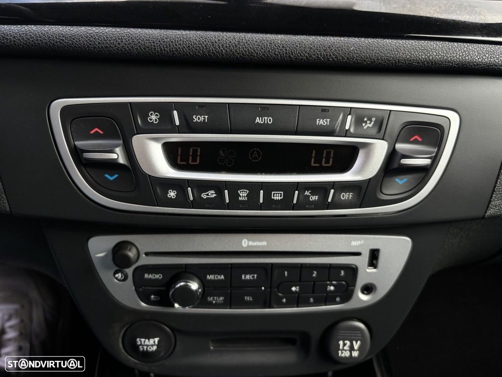 Renault Mégane Coupe 1.5 dCi Bose Edition SS - 18