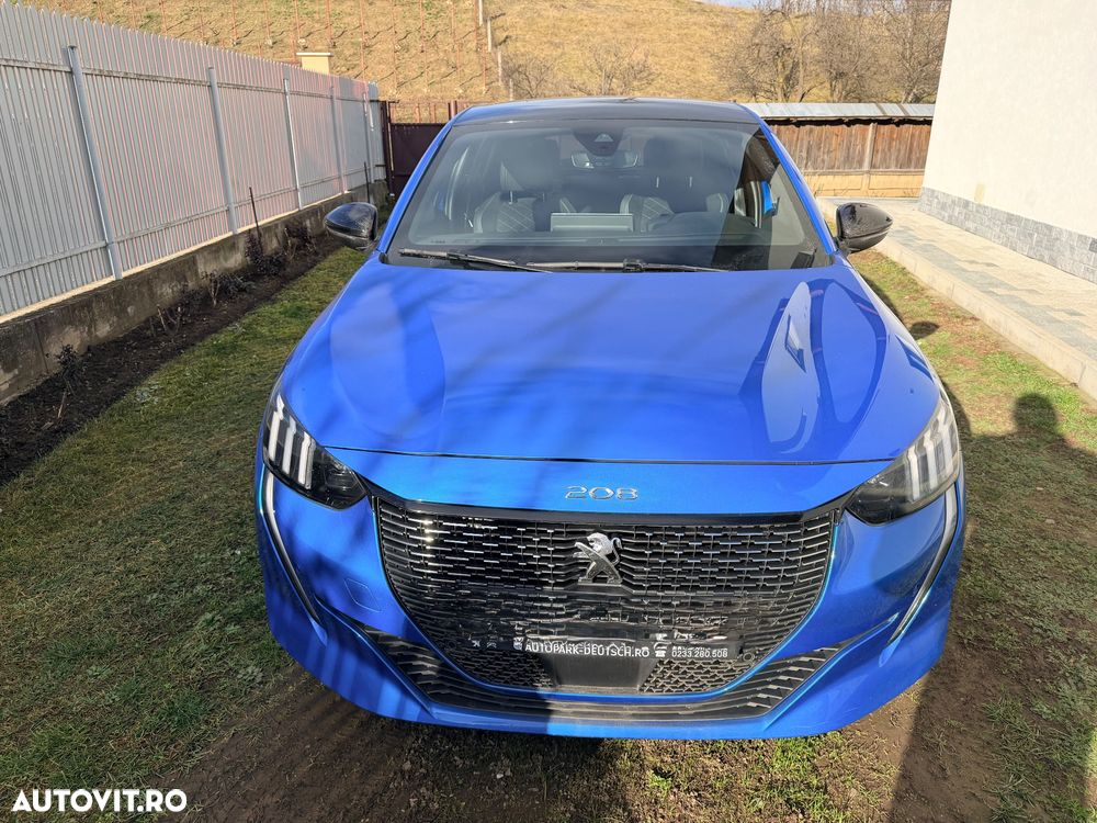 Peugeot 208 1.2 L PureTech STT EAT8 GT Pack - 6