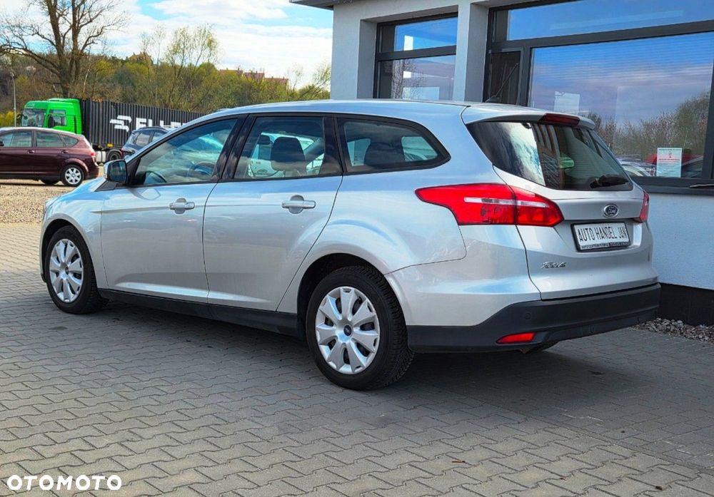 Ford Focus - 14