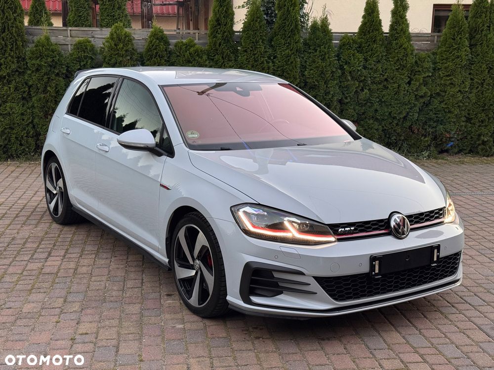 Volkswagen Golf GTI (BlueMotion Technology) - 2