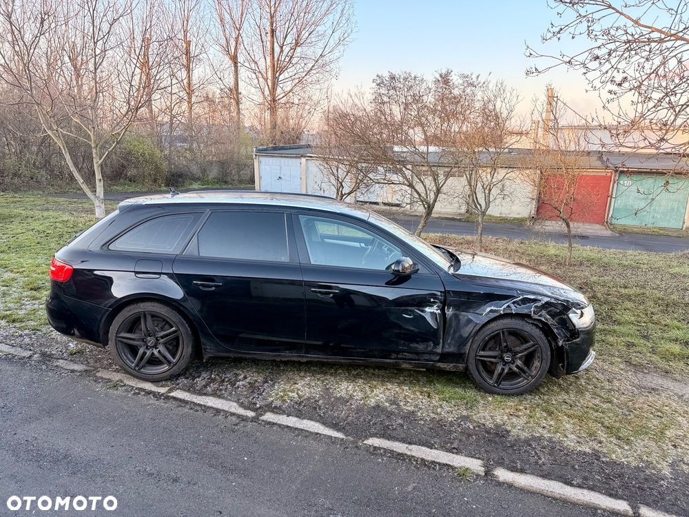 Audi A4 Avant 2.0 TDI Multitronic - 4