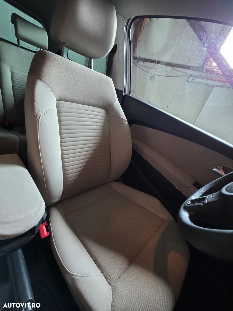 Volkswagen Polo 1.6 TDI DPF Trendline BlueMotion Technology - 23