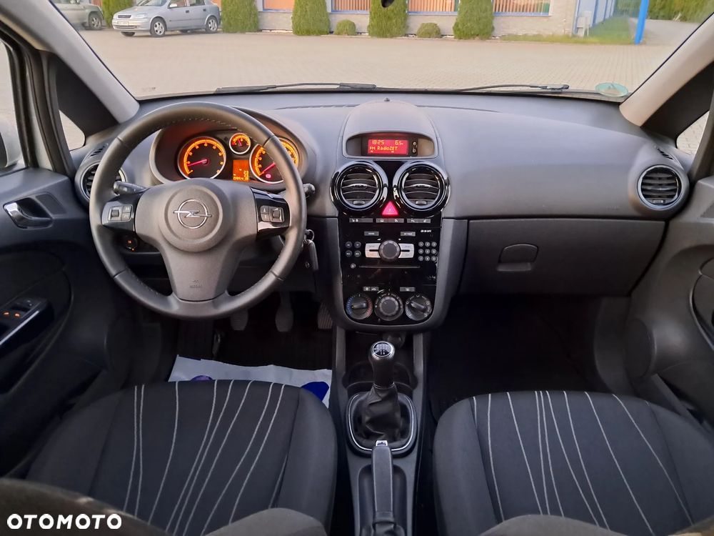 Opel Corsa 1.4 16V Edition 111 Jahre - 2