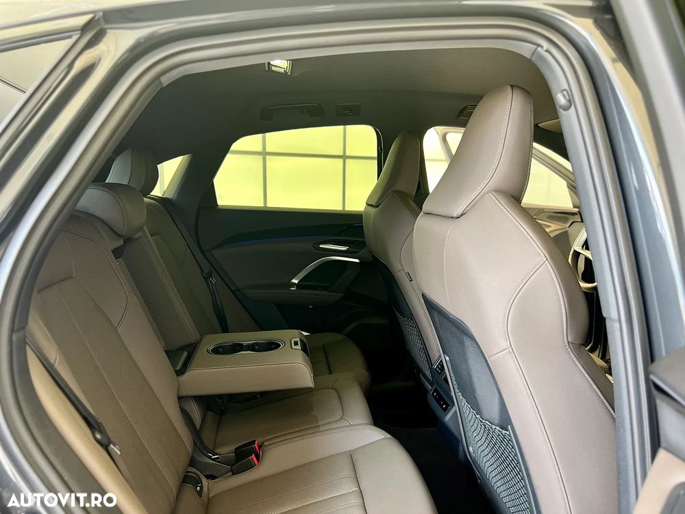 Audi Q5 Sportback - 35