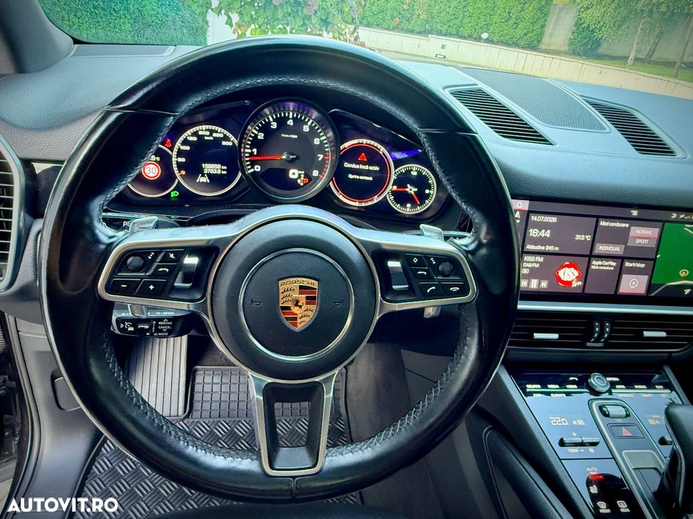 Porsche Cayenne S - 12