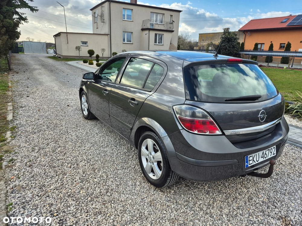 Opel Astra 1.4 Edition 111 Jahre - 11