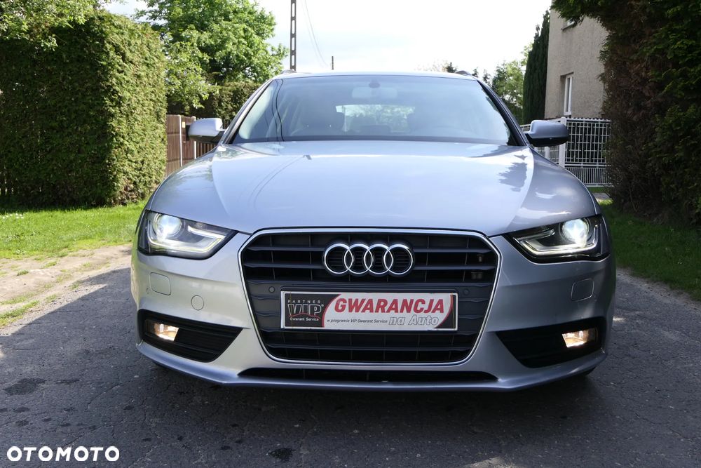 Audi A4 Avant 2.0 TDI ultra - 13