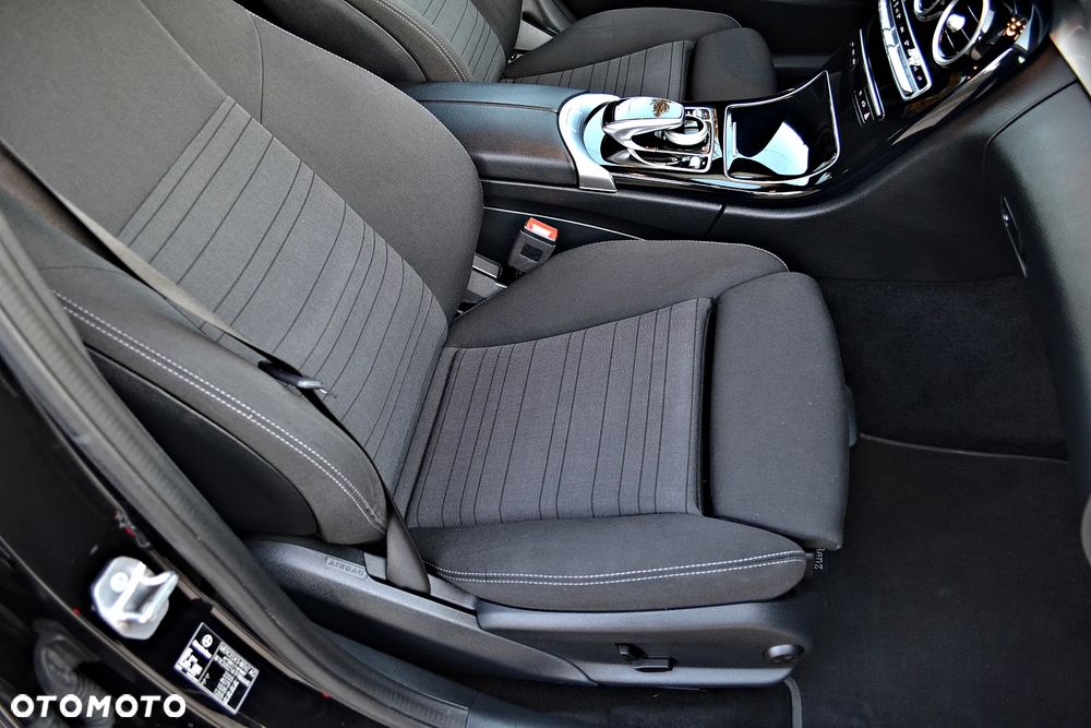 Mercedes-Benz Klasa C 220 d 9G-TRONIC Exclusive - 32