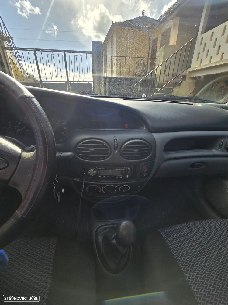 Renault Mégane Classic 1.4 RT - 3