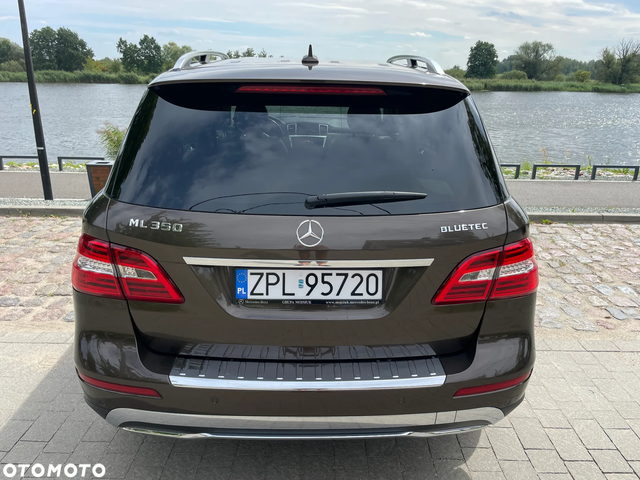 Mercedes-Benz ML 350 BlueTec 4-Matic - 10