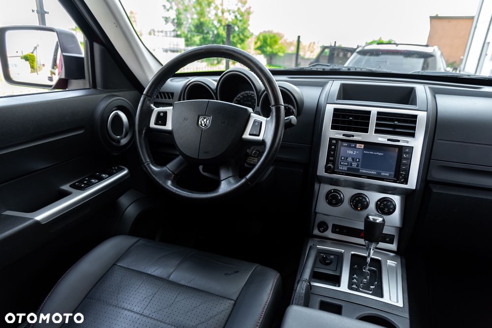 Dodge Nitro 4.0 Automatik R/T - 29
