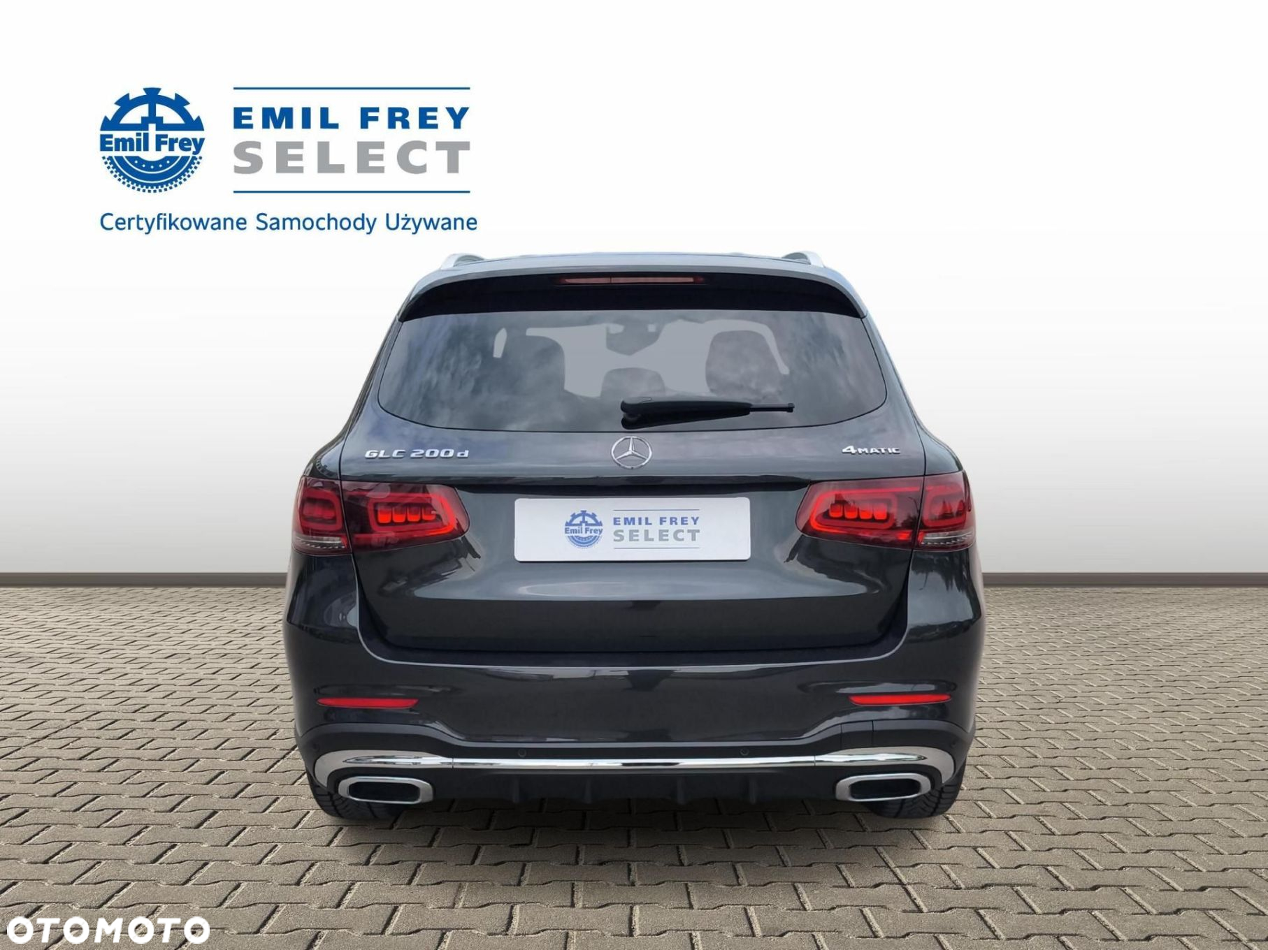 Mercedes-Benz GLC - 4