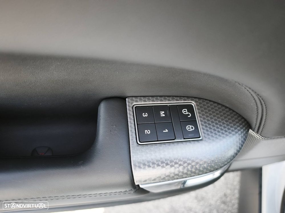 Land Rover Range Rover Sport P400e HSE Dynamic Stealth - 27