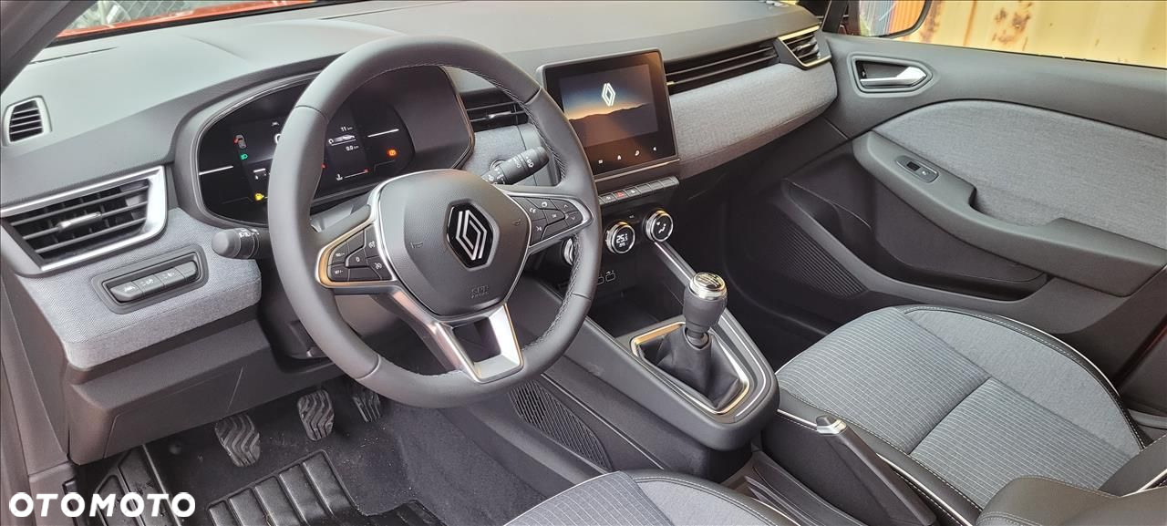 Renault Clio 1.0 TCe Techno - 9