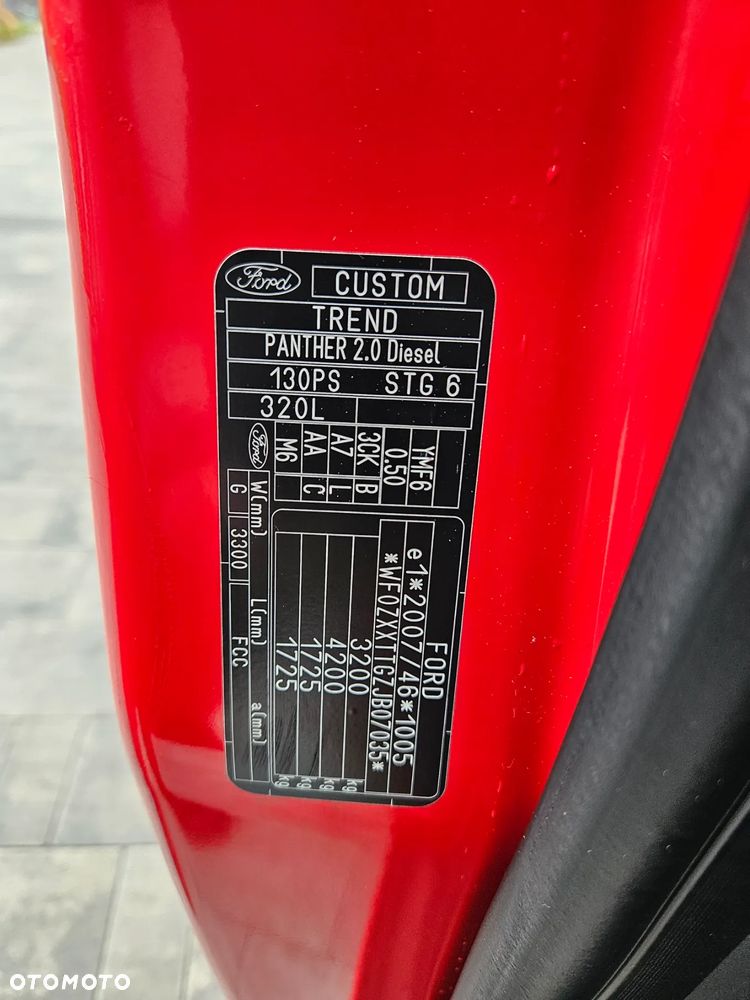 Ford Transit Custom 300 L2H1 Limited (bryg.) - 13