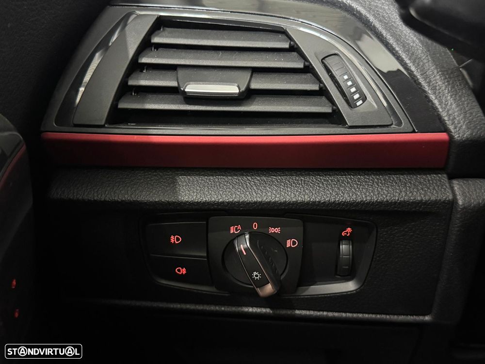 BMW 125 i Pack M - 17
