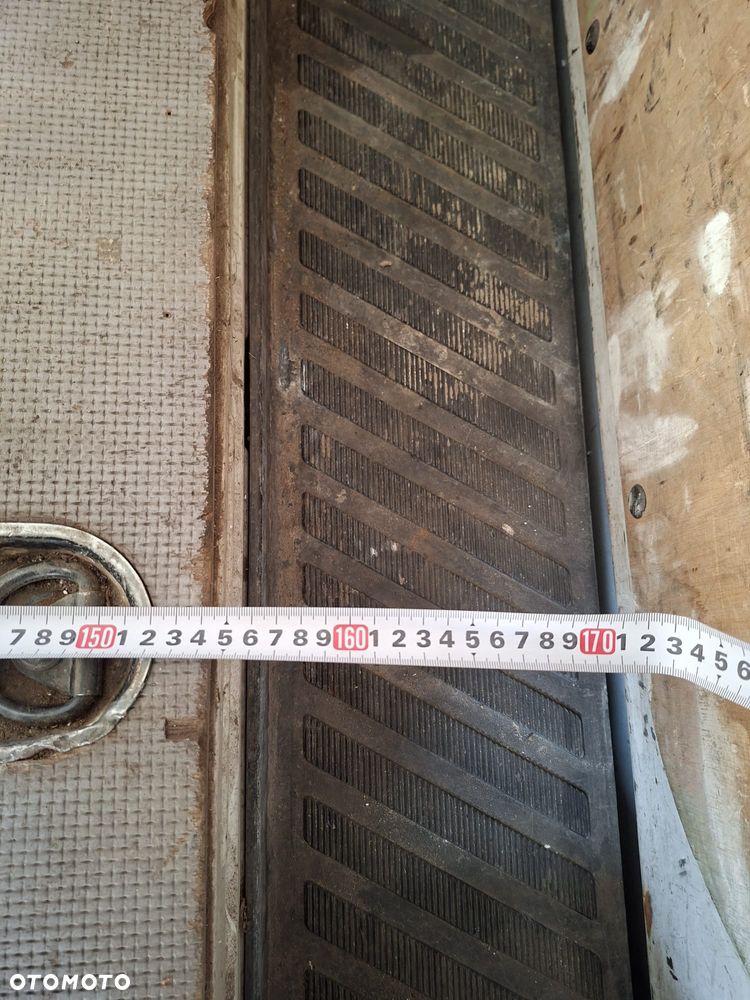 Mercedes-Benz SPRINTER - 23