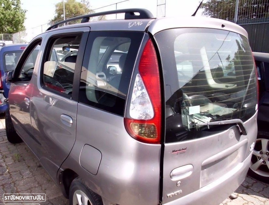 Peças Toyota Yaris Verso (_P2_) 1999 a 2005 - 11