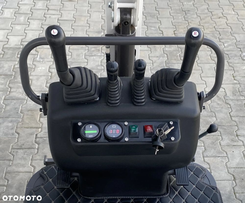 Inny XTM Group XTM X09S Minikoparka - 15
