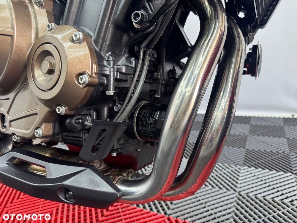 Honda CB - 39