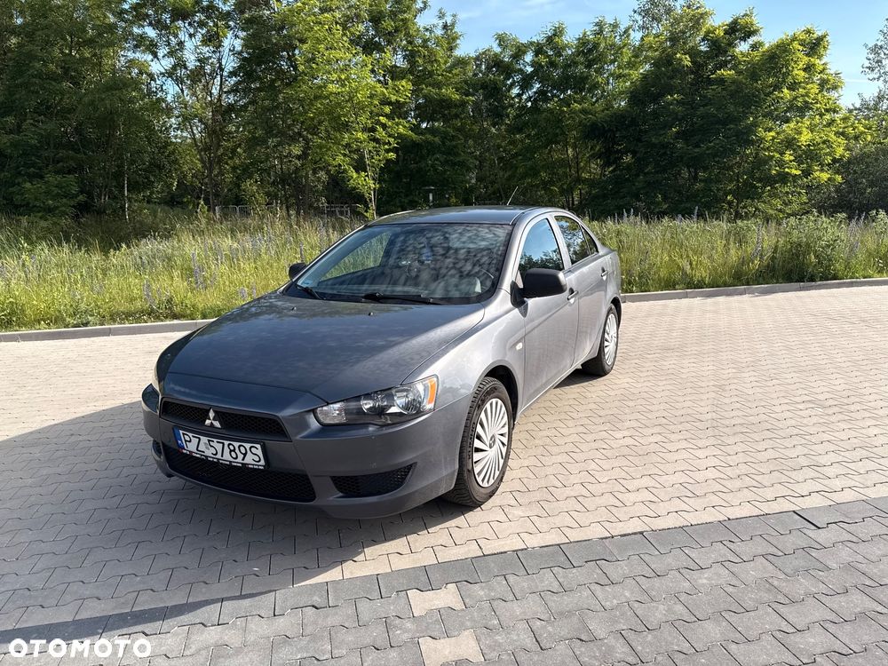 Mitsubishi Lancer 1.5 Inform - 3