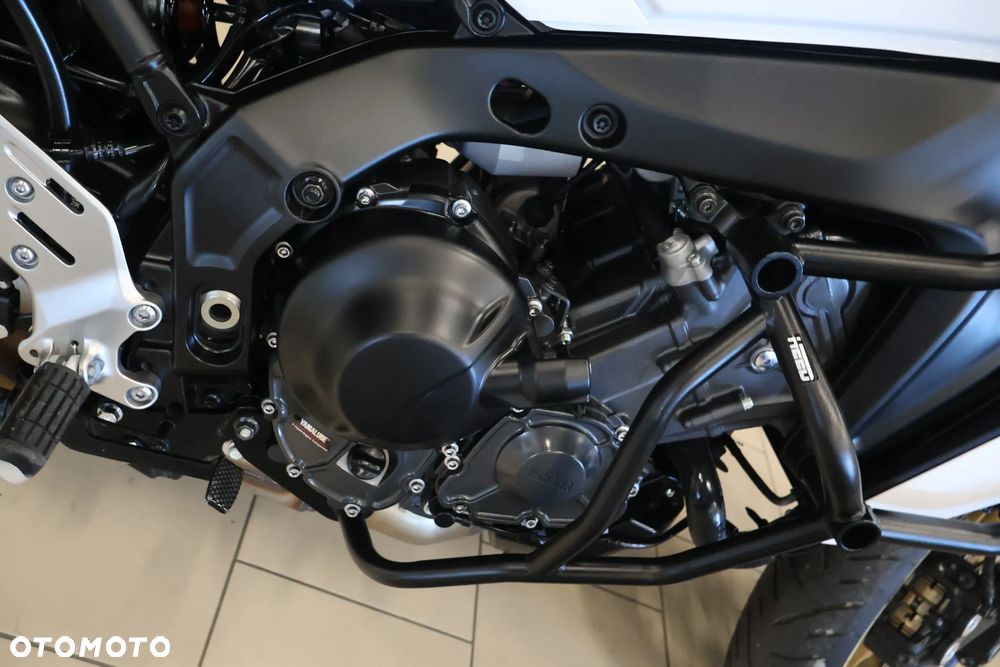 Yamaha MT - 4