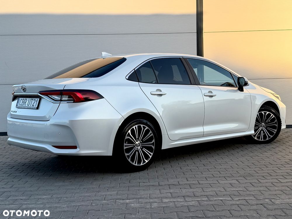 Toyota Corolla - 16