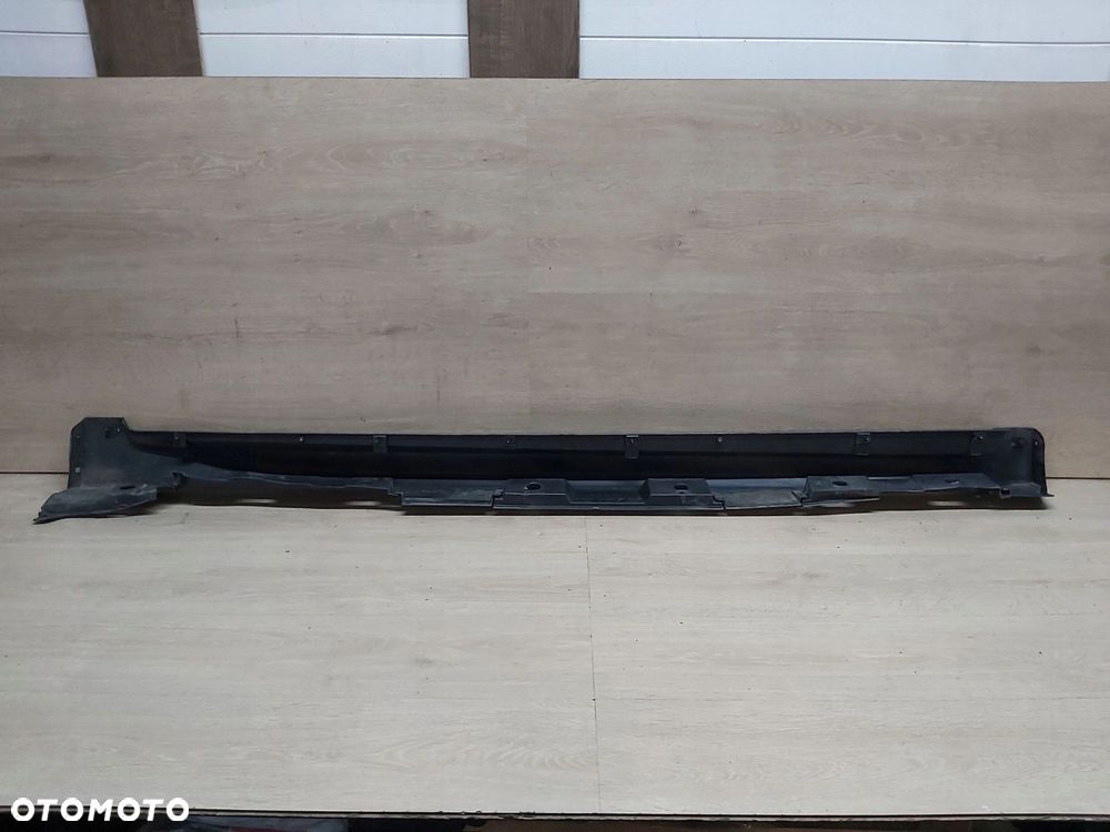 Toyota Avensis T27 LIFT 15 - 18r listwa progowa lewa nakładka progu - 5