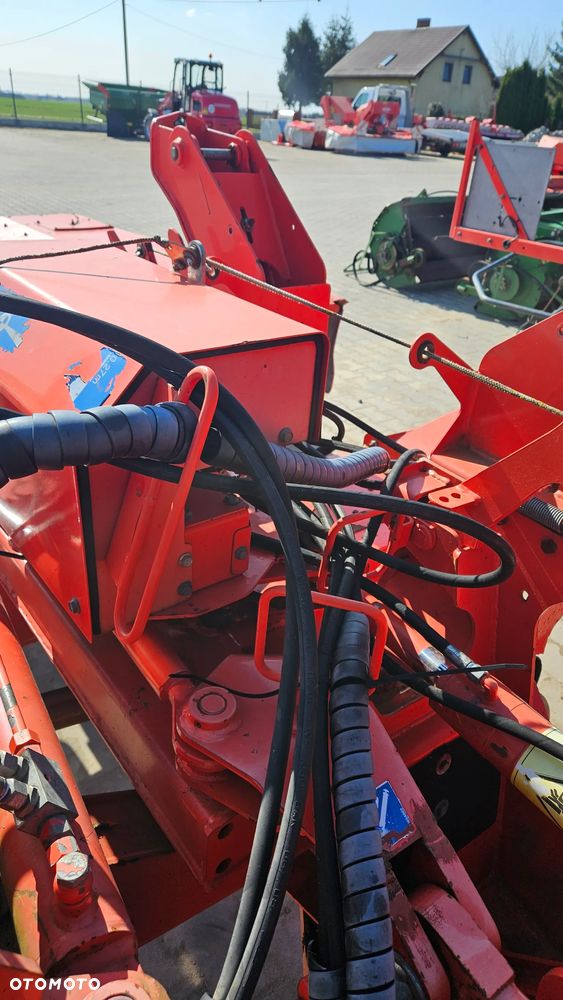 Kuhn Kosiarka dyskowa Zestaw Motyl FC 813 FF + FC 313 lub FC 280 / KUHN FC 9530 D + FC 313 DF-FF - 8