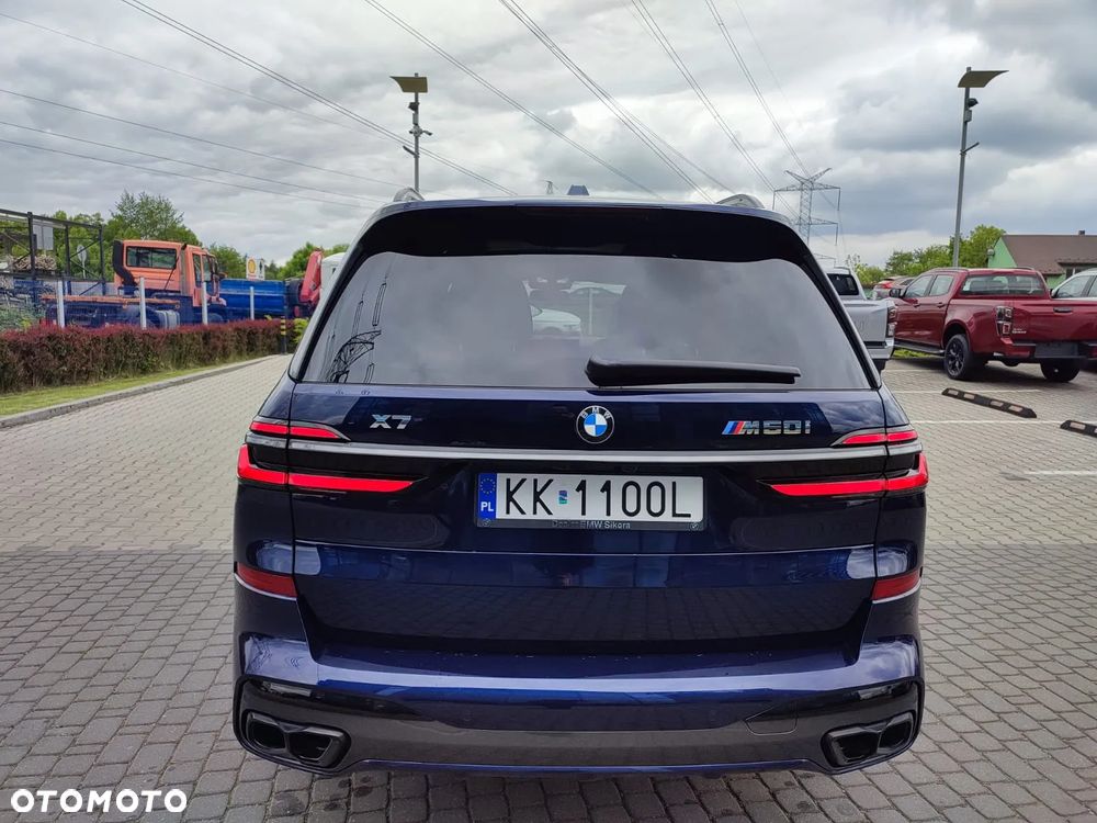 BMW X7 - 6