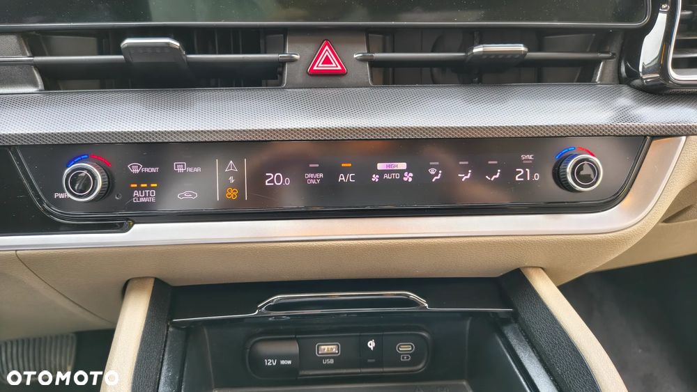 Kia Sportage 1.6 T-GDI HEV Business Line 4WD - 11