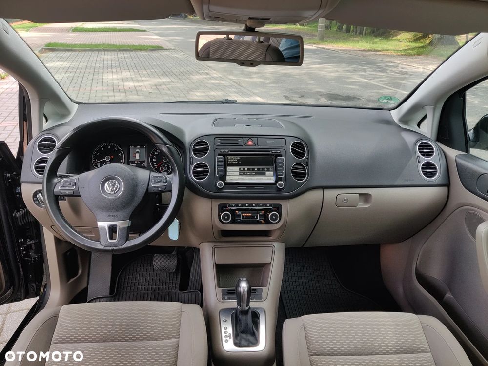 Volkswagen Golf Plus 1.4 TSI DSG Comfortline - 24