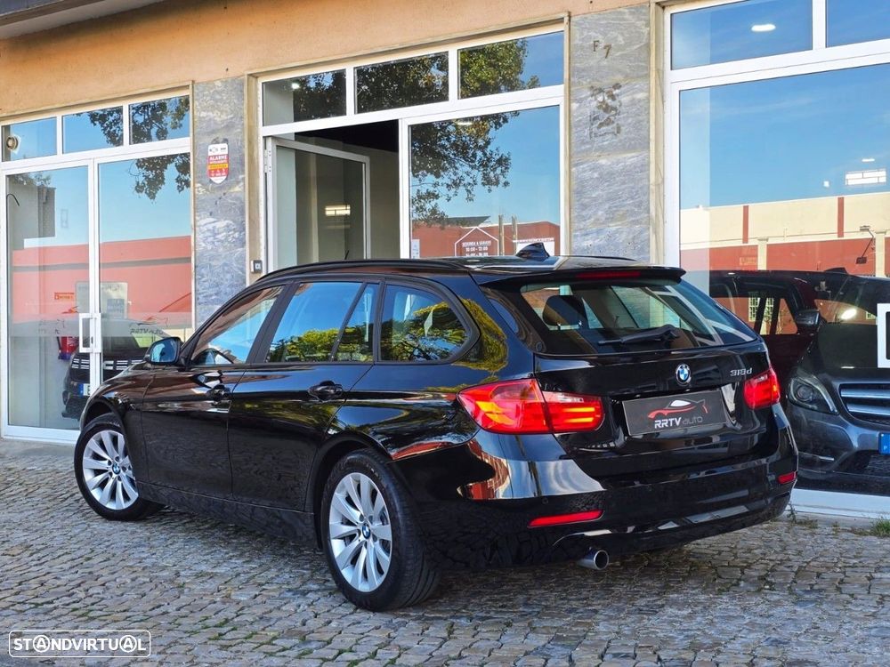 BMW 318 d Touring - 10