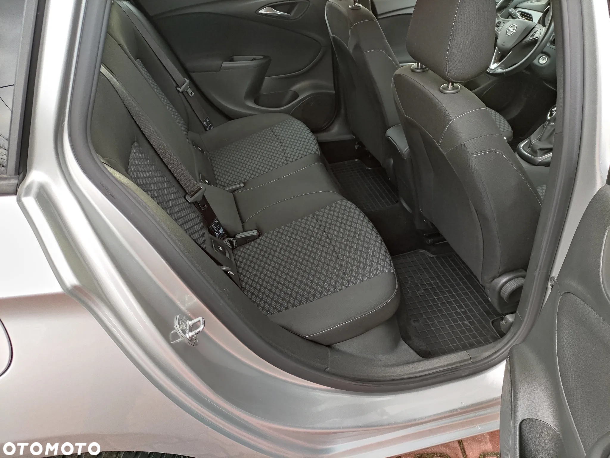Opel Astra V 1.6 CDTI Enjoy S&S - 22