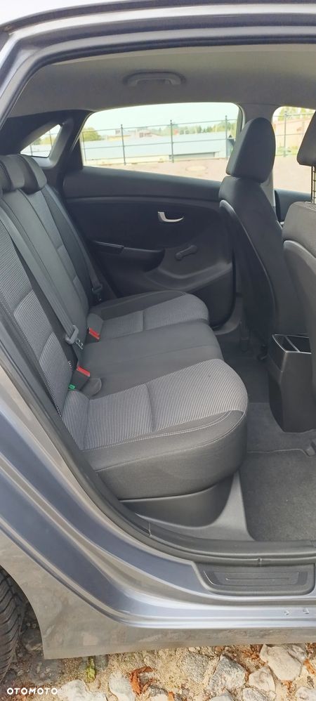 Hyundai i30 1.4 Trend - 15