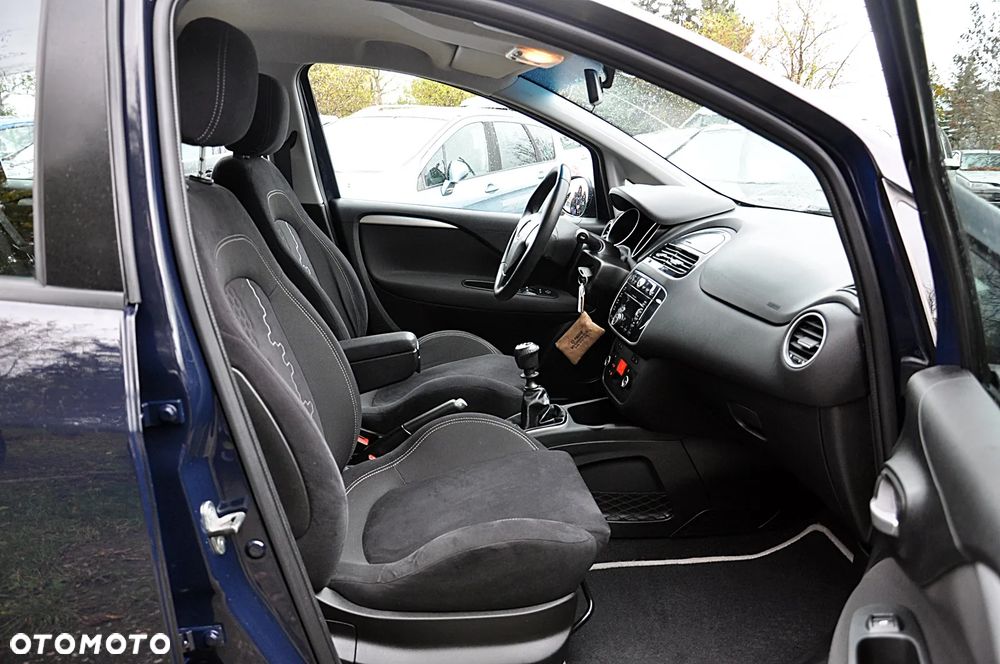 Fiat Punto 1.4 Multiair Lounge S&S - 24