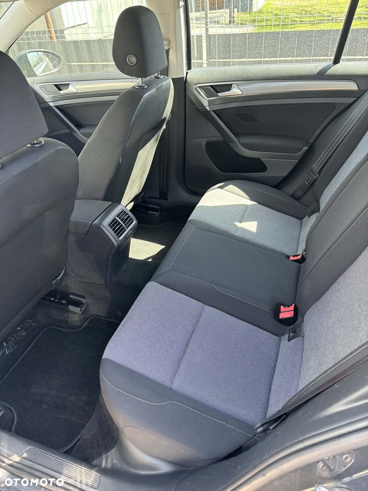 Volkswagen Golf 1.2 TSI Style - 5