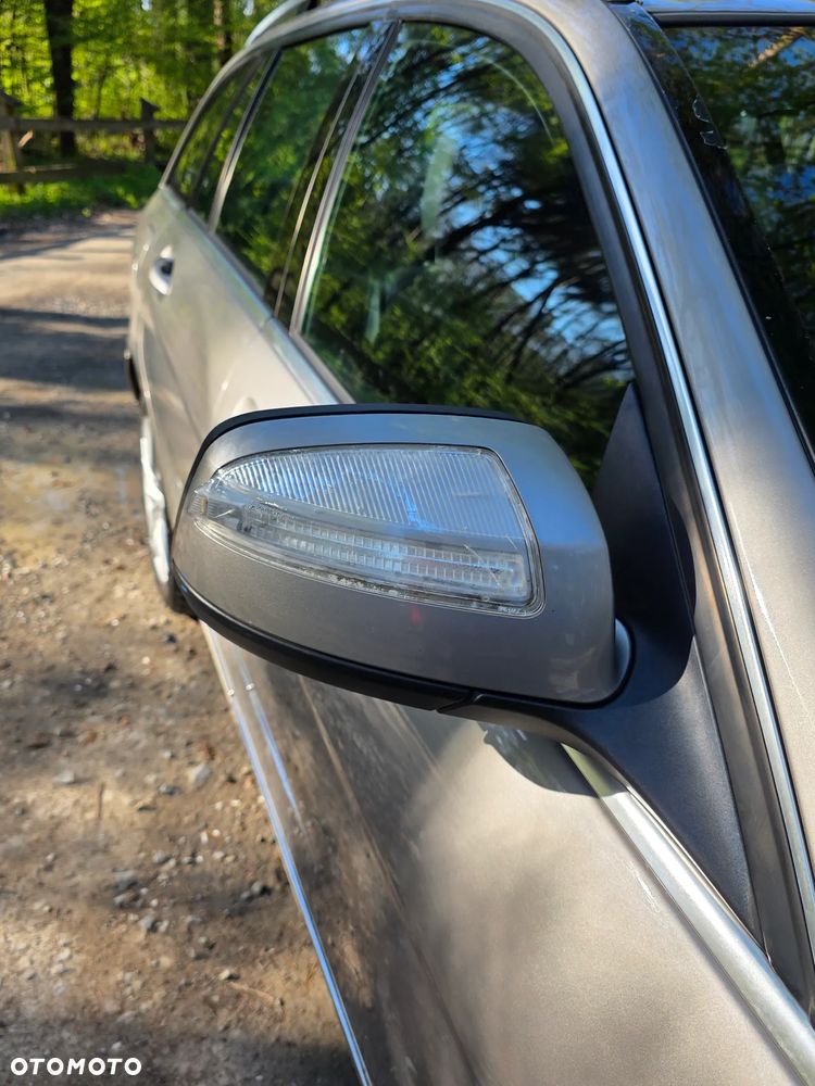 Mercedes-Benz Klasa C 220 CDI Elegance - 13