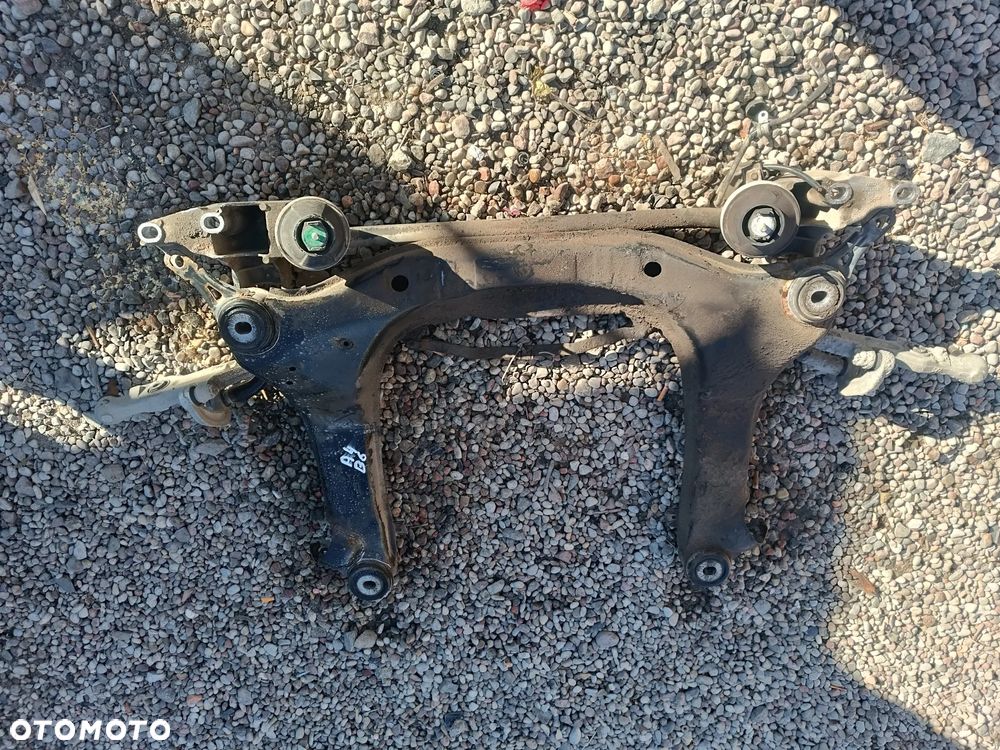 AUDI A4 B6 WOZEK PRZEDNI SILNIKA SANKI BELKA SILNIKA ŁADNY 2.0 ALT