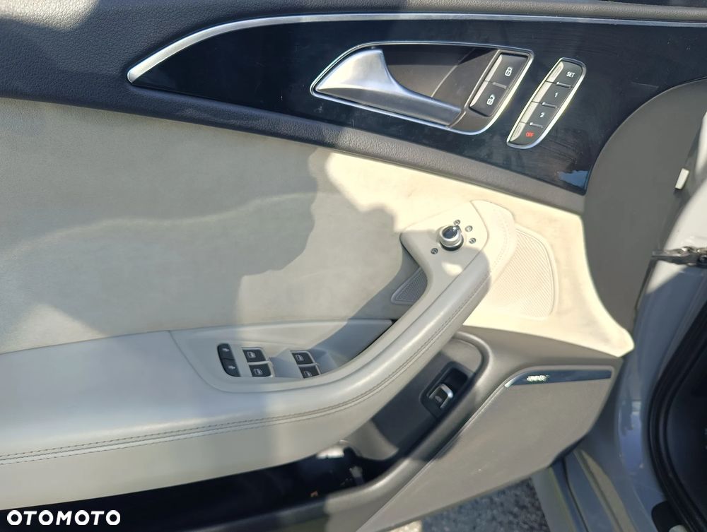 Audi A6 Avant - 25