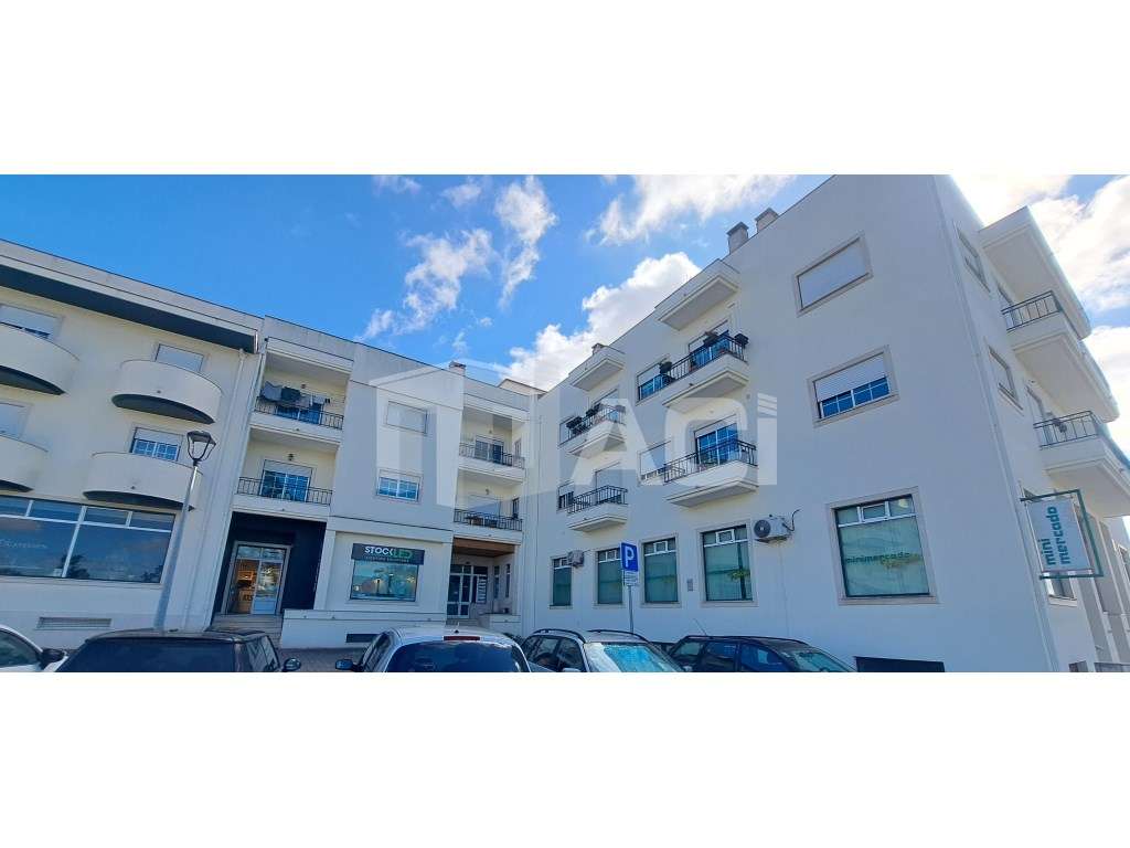 T1+1 - duplex - Casal dos Matos - Grande imagem: 2/16