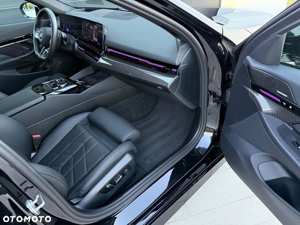 BMW Seria 5 520d xDrive Touring - 19