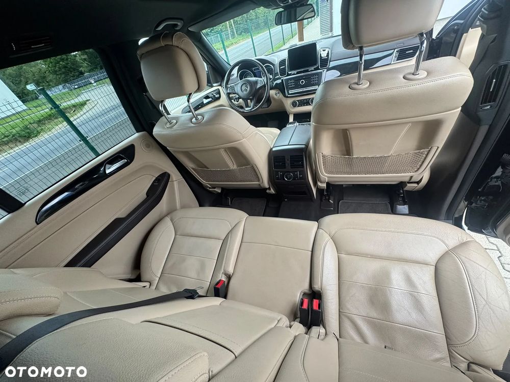 Mercedes-Benz GLS 400 4-Matic - 17
