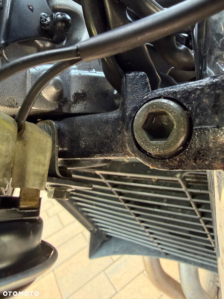Yamaha FZ6 - 14