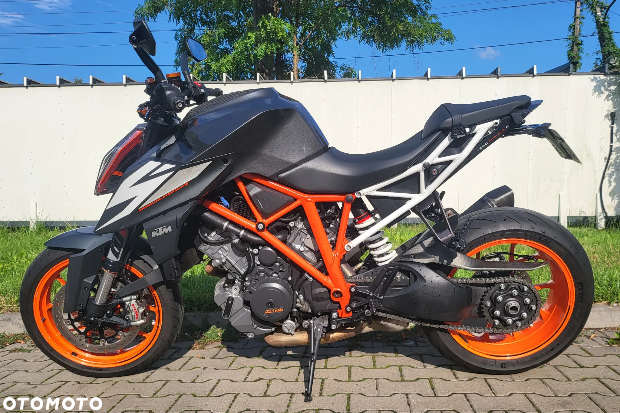KTM Super Duke - 12