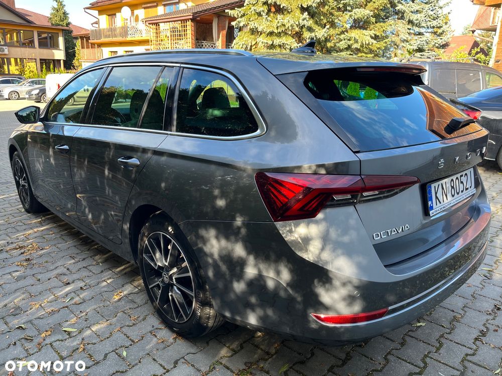 Skoda Octavia 2.0 TDI Ambition DSG - 3