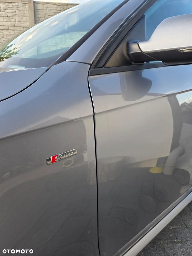 Audi A4 Limousine - 9