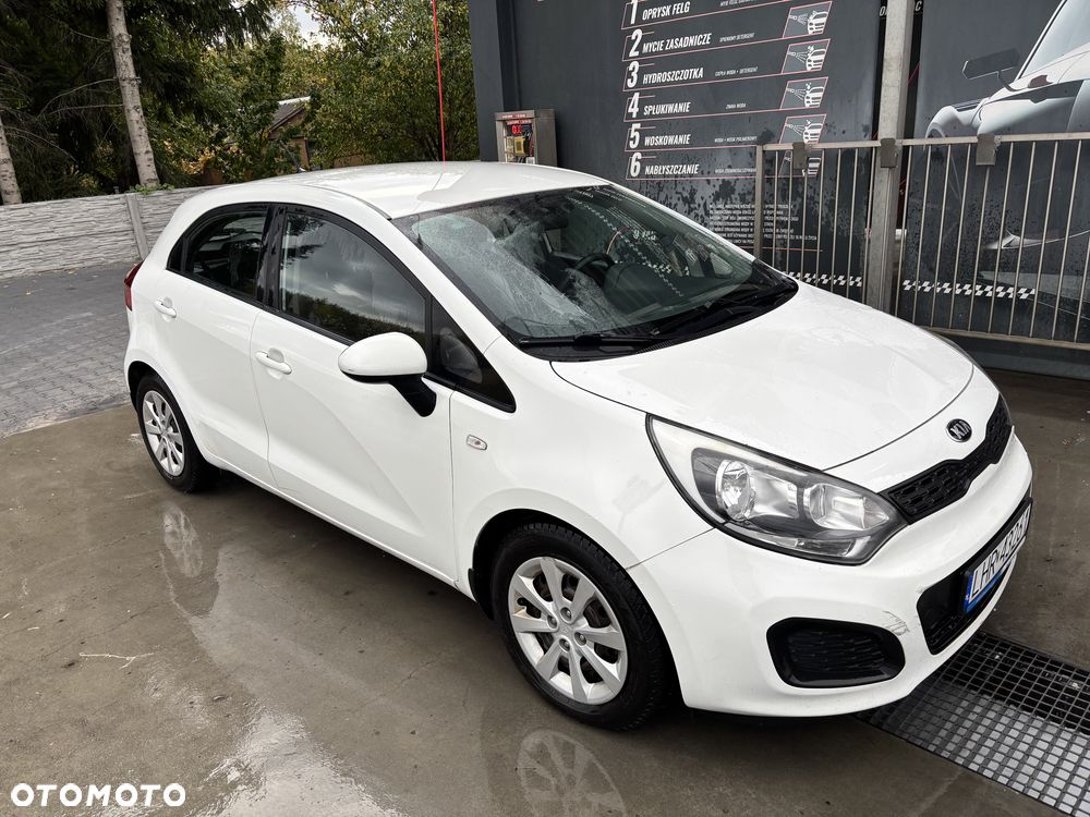 Kia Rio 2014 photo 2