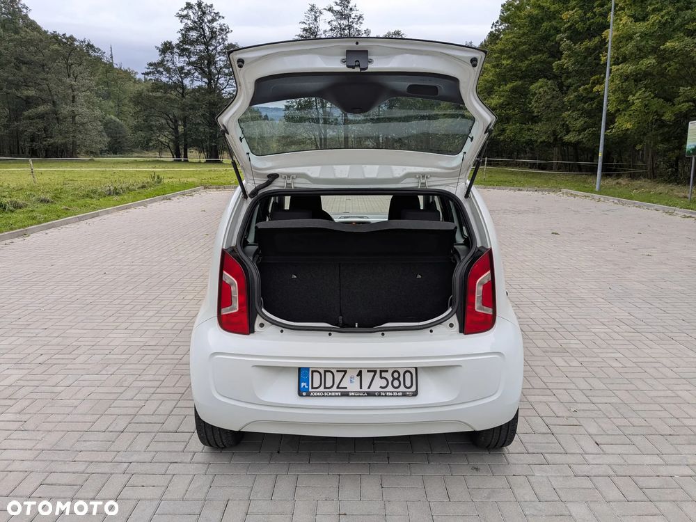 Volkswagen up! 1.0 move - 25