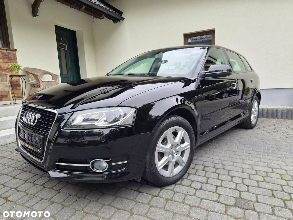 Audi A3 Sportback 1.6 TDI S tronic Attraction - 32